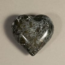 567 - Marble Heart Black Medium