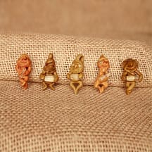 955 - Gnome with Crystal