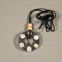 96317 -  Organite Pendant Shells With Wood Bead