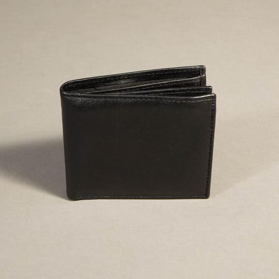 7051 - Bifold Wallet Black