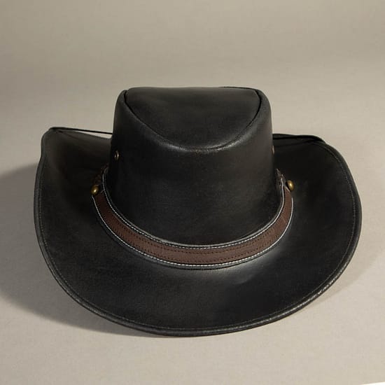 8910 - Leather Hat Black