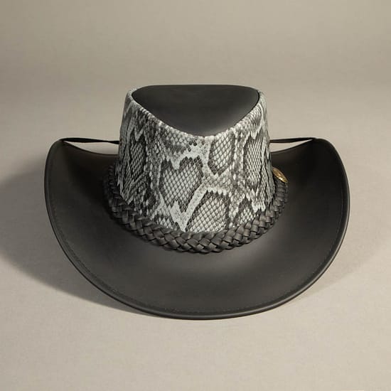 8789 - Leather Hat Silver