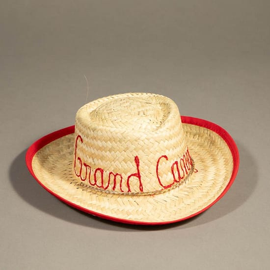 44632 - Embroidered Child's Straw Red Grand Canyon