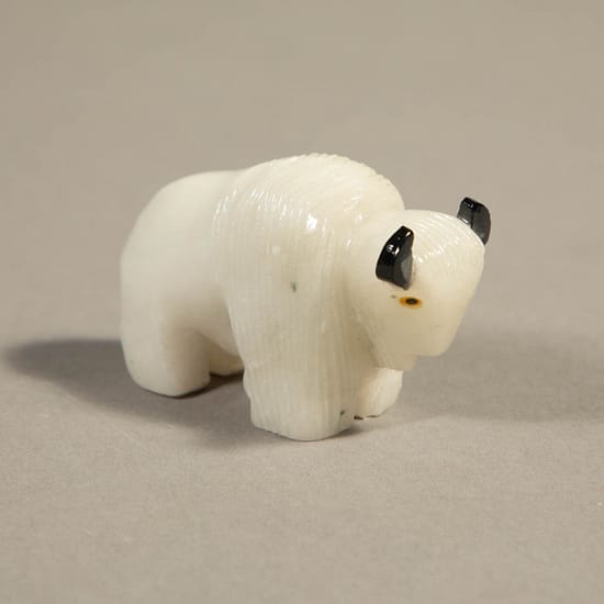 921 - Medium Alabaster White Buffalo